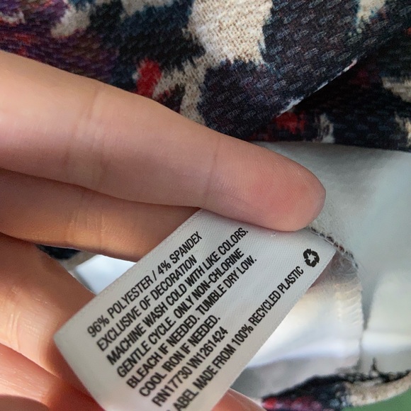 Xhilaration Textured Rose Print Dress - Picture 6 of 7